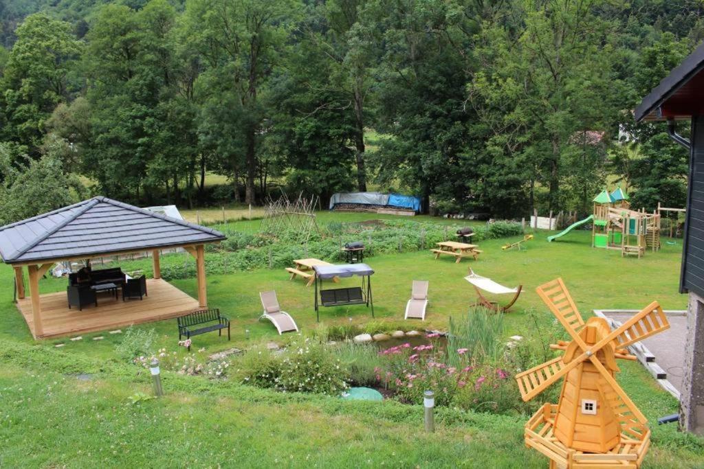 La Ferme De Rochesson, Jacuzzis & Piscine Commune 외부 사진