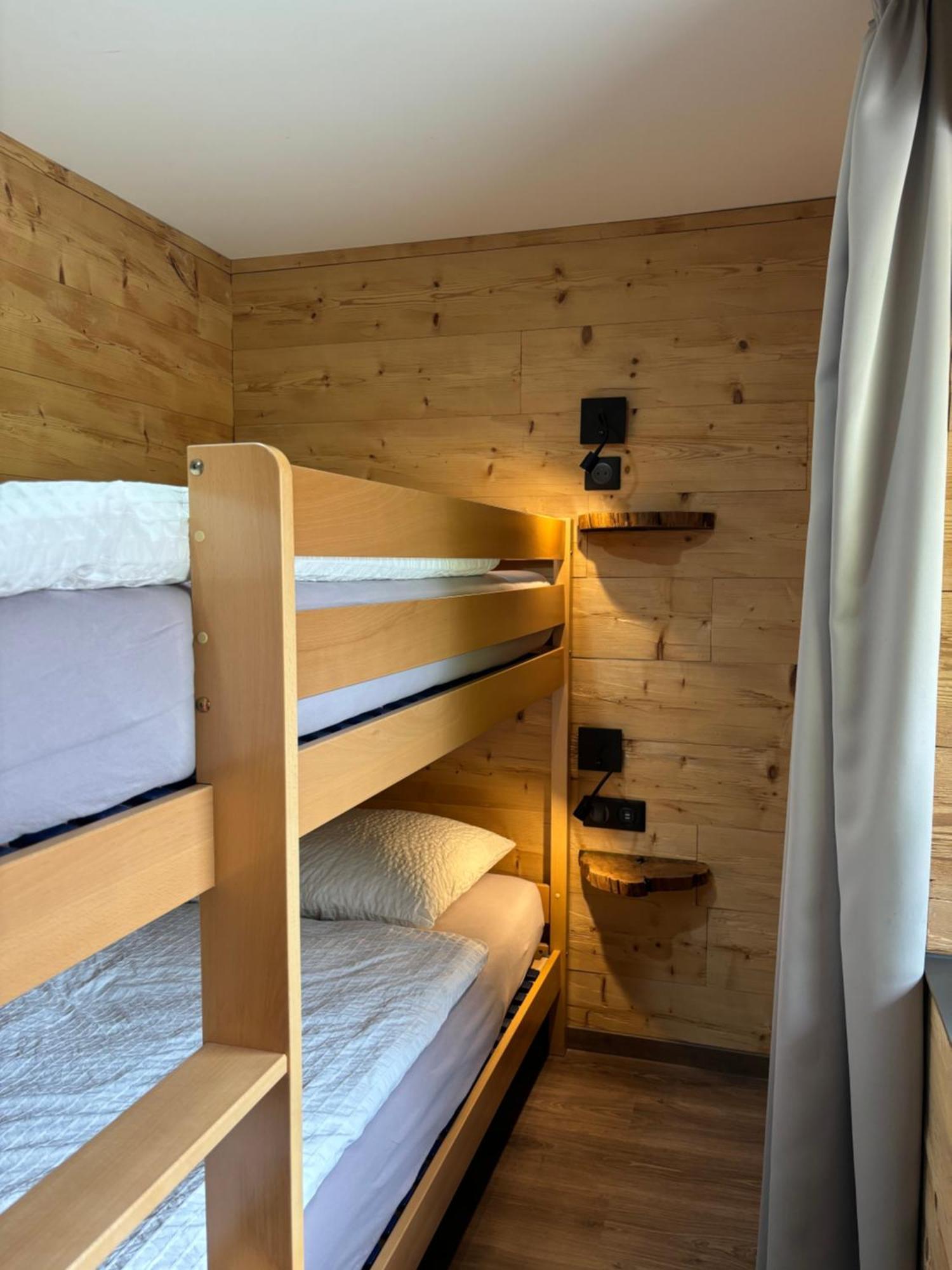 La Ferme De Rochesson, Jacuzzis & Piscine Commune 외부 사진