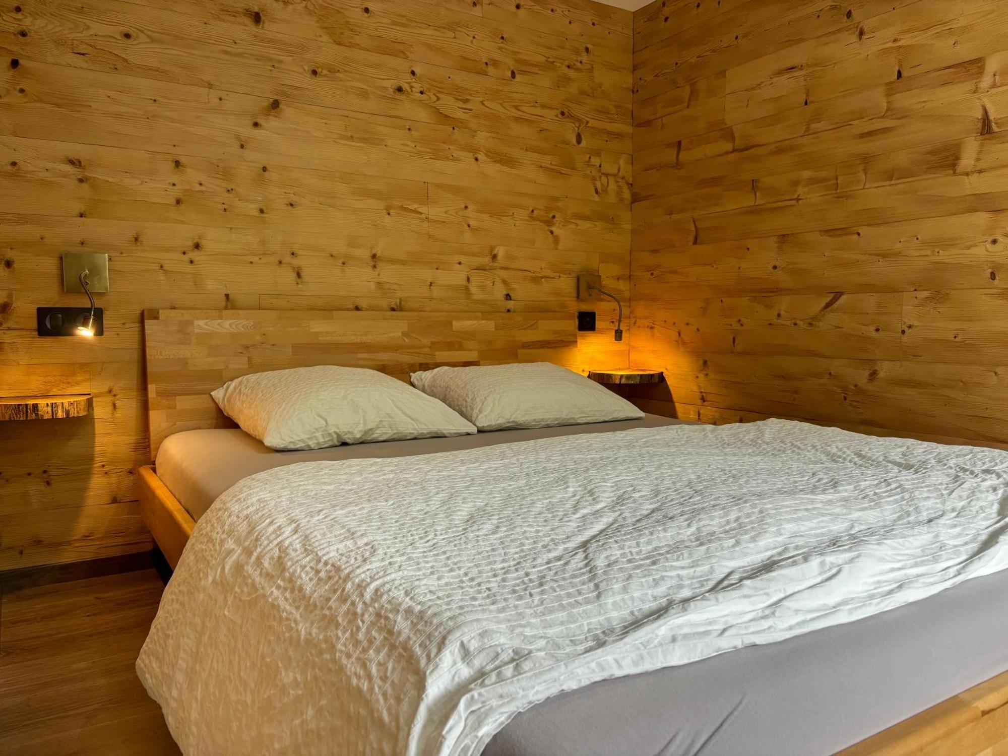 La Ferme De Rochesson, Jacuzzis & Piscine Commune 외부 사진